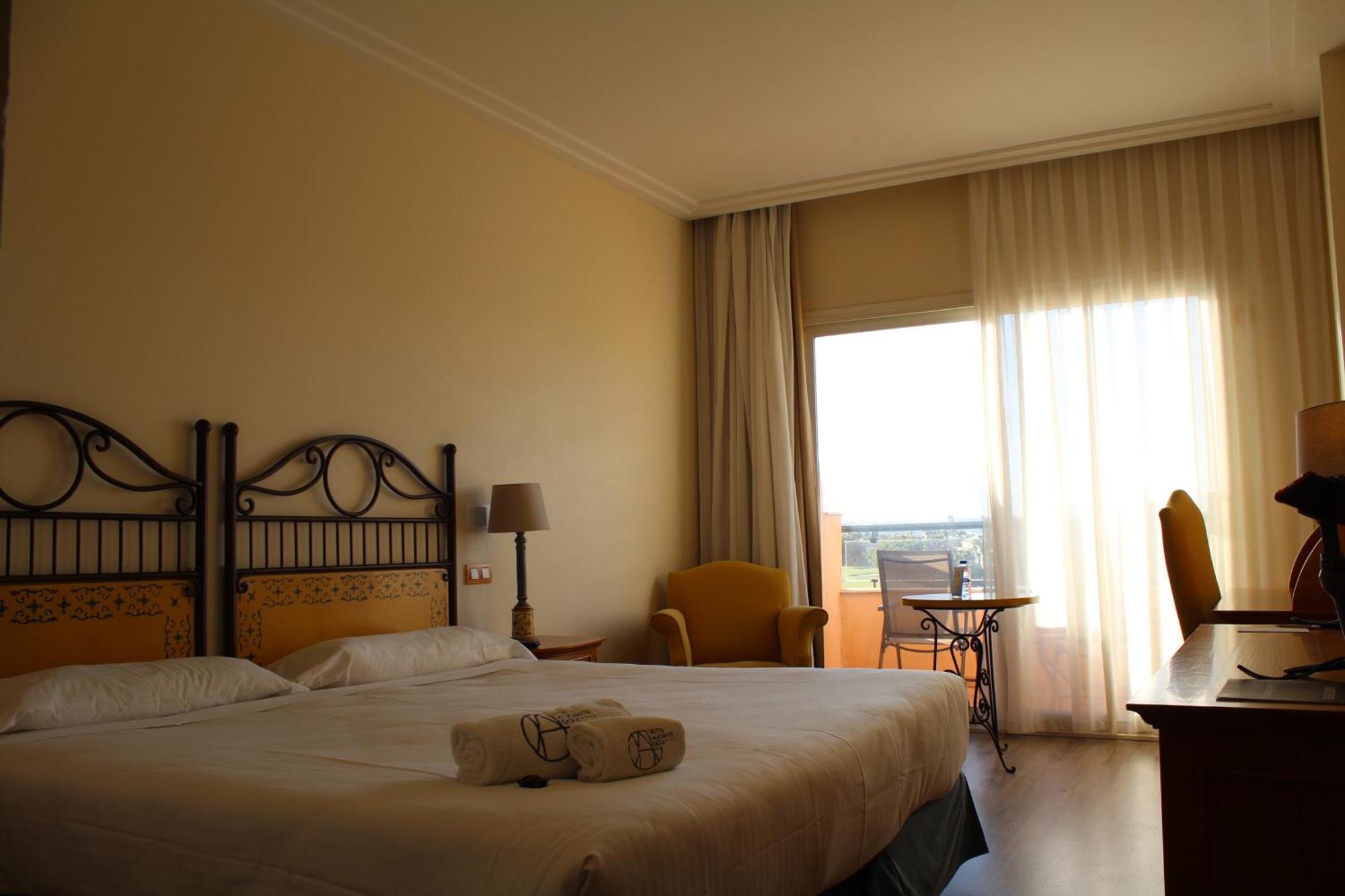 Hotel Golf 4*